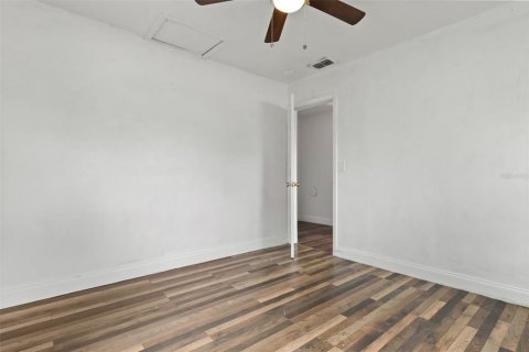 Casa en venta en Lakeland, Florida, 3 dormitorios, 122.63 m2 № 2107904 - foto 19