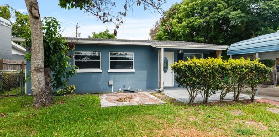 Casa en Lakeland, Florida 3 dormitorios, 122.63 m2 № 2107904