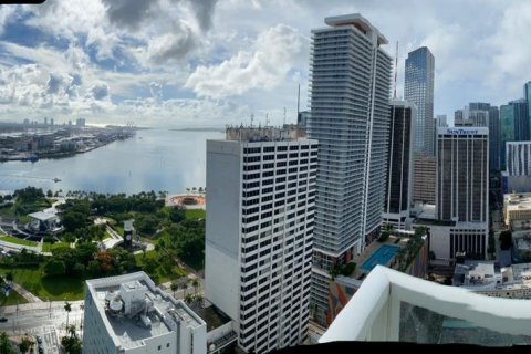 Снять в аренду кондоминиум в Майами, Флорида 3 спальни, 126.63м2, № 2025391 - фото 8
