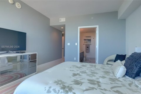 Снять в аренду кондоминиум в Майами, Флорида 3 спальни, 126.63м2, № 2025391 - фото 26