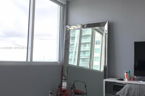 Снять в аренду кондоминиум в Майами, Флорида 3 спальни, 126.63м2, № 2025391 - фото 14