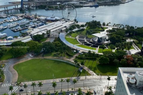 Снять в аренду кондоминиум в Майами, Флорида 3 спальни, 126.63м2, № 2025391 - фото 10