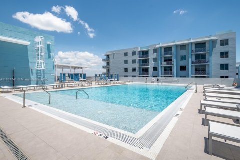 Купить кондоминиум в Дорал, Флорида 3 спальни, 156.45м2, № 1938993 - фото 4