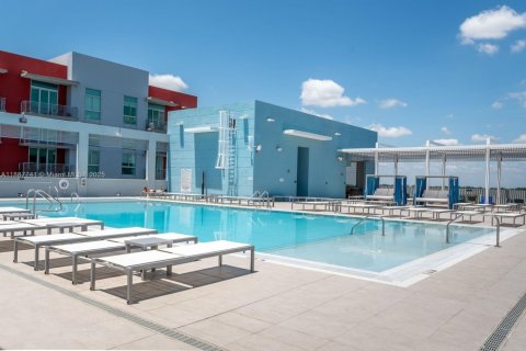 Купить кондоминиум в Дорал, Флорида 3 спальни, 156.45м2, № 1938993 - фото 16