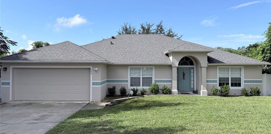 Villa ou maison à Deltona, Floride 4 chambres, 213.95 m2 № 2400959