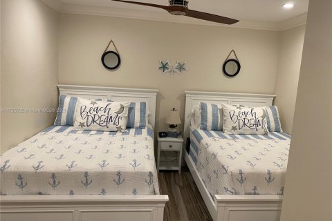 Condo in Jensen Beach, Florida, 1 bedroom № 1959098 - photo 8