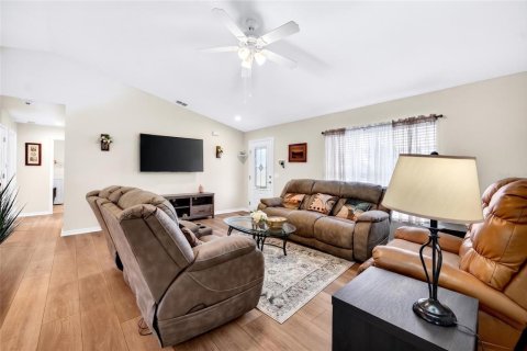 House in Port Charlotte, Florida 3 bedrooms, 163.32 sq.m. № 2149356 - photo 7