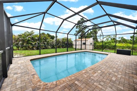 House in Port Charlotte, Florida 3 bedrooms, 163.32 sq.m. № 2149356 - photo 3