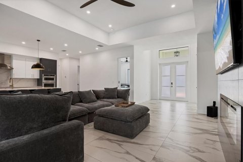 Casa en venta en Rotonda, Florida, 4 dormitorios, 208.47 m2 № 1915785 - foto 19