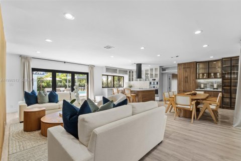 Villa ou maison à louer à Miami Beach, Floride: 4 chambres, 225.85 m2 № 2056782 - photo 6