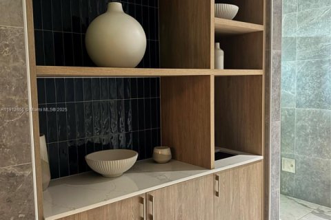 Снять в аренду кондоминиум в Майами, Флорида 2 спальни, 118.36м2, № 1968154 - фото 26