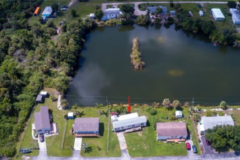 Land in Punta Gorda, Florida № 1323594 - photo 2