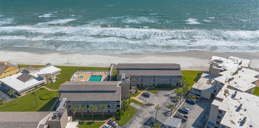 Condo à New Smyrna Beach, Floride, 4 chambres  № 2375406