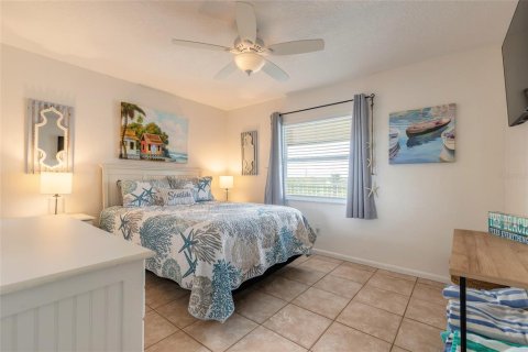 Copropriété à vendre à New Smyrna Beach, Floride: 4 chambres, 134.71 m2 № 2375406 - photo 19