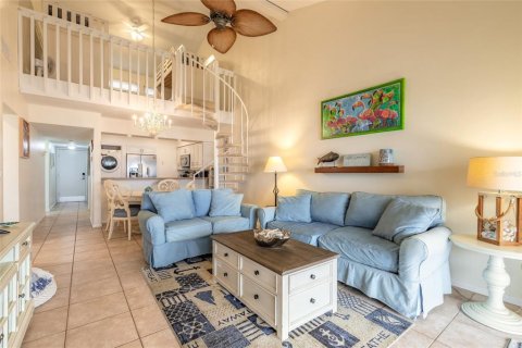Copropriété à vendre à New Smyrna Beach, Floride: 4 chambres, 134.71 m2 № 2375406 - photo 13