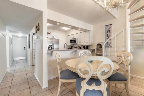 Copropriété à vendre à New Smyrna Beach, Floride: 4 chambres, 134.71 m2 № 2375406 - photo 14