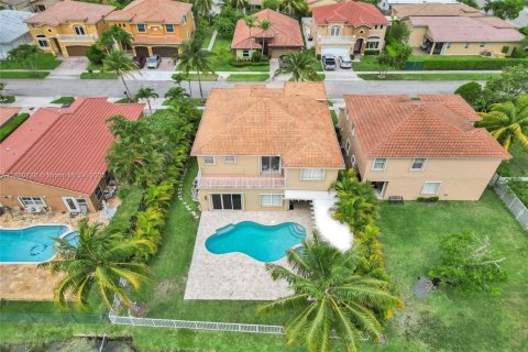 Casa en venta en Miramar, Florida, 5 dormitorios, 290.13 m2 № 1856858 - foto 17