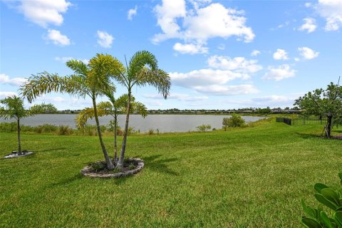 Villa ou maison à vendre à Bonita Springs, Floride: 3 chambres, 204.57 m2 № 2285244 - photo 20