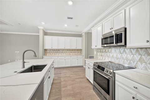 Villa ou maison à vendre à Bonita Springs, Floride: 3 chambres, 204.57 m2 № 2285244 - photo 7