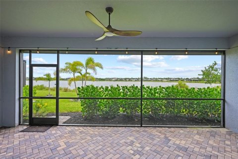 Villa ou maison à vendre à Bonita Springs, Floride: 3 chambres, 204.57 m2 № 2285244 - photo 18