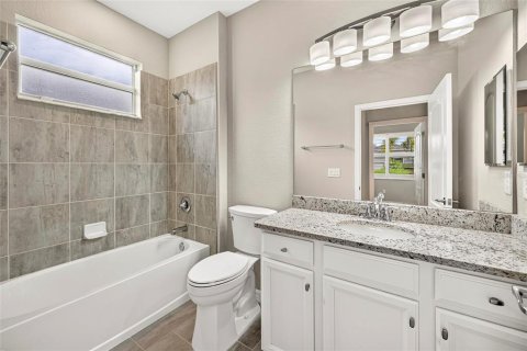 Villa ou maison à vendre à Bonita Springs, Floride: 3 chambres, 204.57 m2 № 2285244 - photo 30