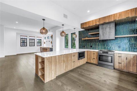 Touwnhouse à vendre à Tampa, Floride: 3 chambres, 197.51 m2 № 1903144 - photo 12