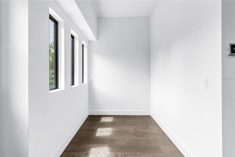 Touwnhouse à vendre à Tampa, Floride: 3 chambres, 197.51 m2 № 1903144 - photo 21