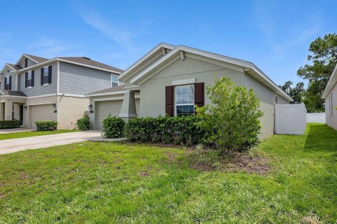 Villa ou maison à Davenport, Floride 3 chambres, 146.79 m2 № 2380924