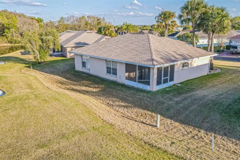 House in San Antonio, Florida 2 bedrooms, 128.21 sq.m. № 2098519 - photo 30