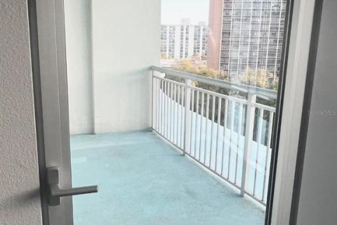Copropriété à louer à Orlando, Floride: 1 chambre, 71.63 m2 № 2414032 - photo 6