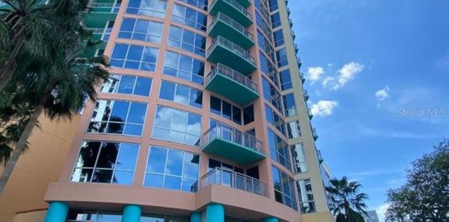 Condo à Orlando, Floride, 1 chambre  № 2414032