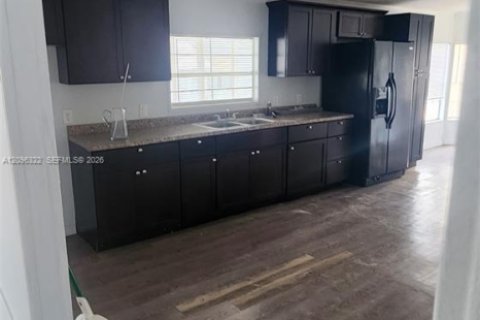 Apartment in Homestead, Florida 3 bedrooms, 132.85 sq.m. № 2393286 - photo 4
