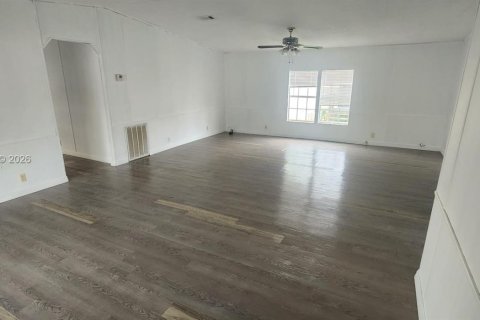 Apartment in Homestead, Florida 3 bedrooms, 132.85 sq.m. № 2393286 - photo 3