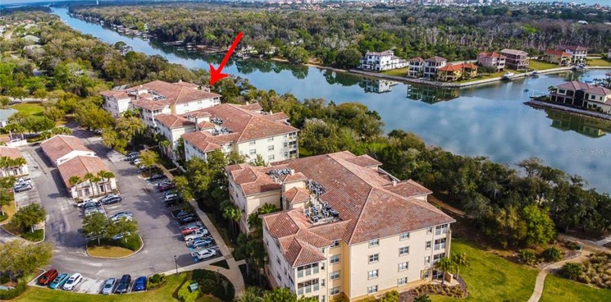 Condo in Palm Coast, Florida, 3 bedrooms № 2112408