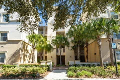 Condo in Palm Coast, Florida, 3 bedrooms № 2112408 - photo 2