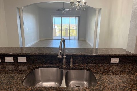 Condo in Palm Coast, Florida, 3 bedrooms № 2112408 - photo 7