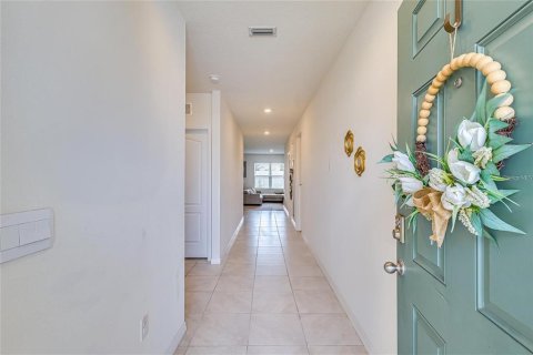 House in Haines City, Florida 4 bedrooms, 139.35 sq.m. № 1817478 - photo 10