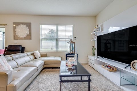 House in Haines City, Florida 4 bedrooms, 139.35 sq.m. № 1817478 - photo 22