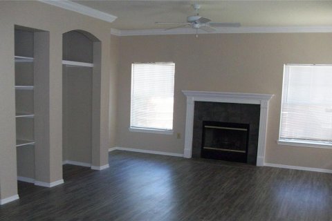 Condo in Lake Mary, Florida, 3 bedrooms  № 1651015 - photo 2
