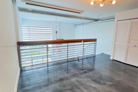 Copropriété à louer à Miami Beach, Floride: 1 chambre, 71.72 m2 № 1999934 - photo 7