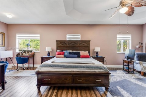 Casa en alquiler en Homestead, Florida, 6 dormitorios, 298.96 m2 № 2048224 - foto 13