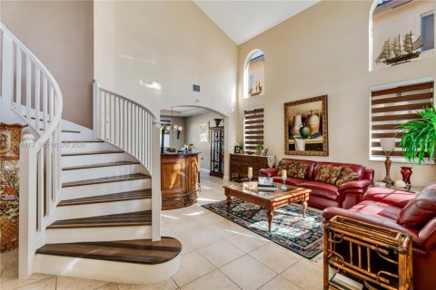 Casa en alquiler en Homestead, Florida, 6 dormitorios, 298.96 m2 № 2048224 - foto 3