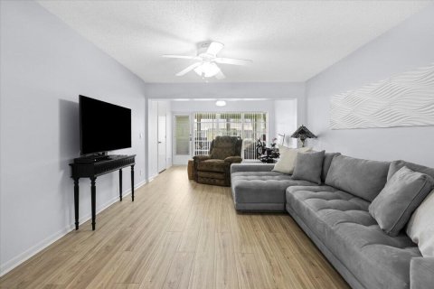 Apartment in Delray Beach, Florida 2 bedrooms, 108.42 sq.m. № 2248400 - photo 9