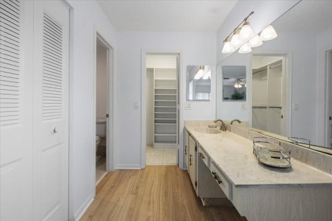Apartment in Delray Beach, Florida 2 bedrooms, 108.42 sq.m. № 2248400 - photo 17