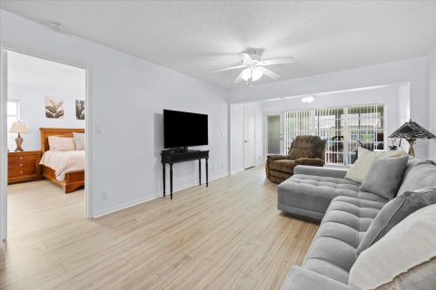 Apartment in Delray Beach, Florida 2 bedrooms, 108.42 sq.m. № 2248400 - photo 11