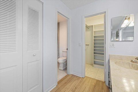 Apartment in Delray Beach, Florida 2 bedrooms, 108.42 sq.m. № 2248400 - photo 18