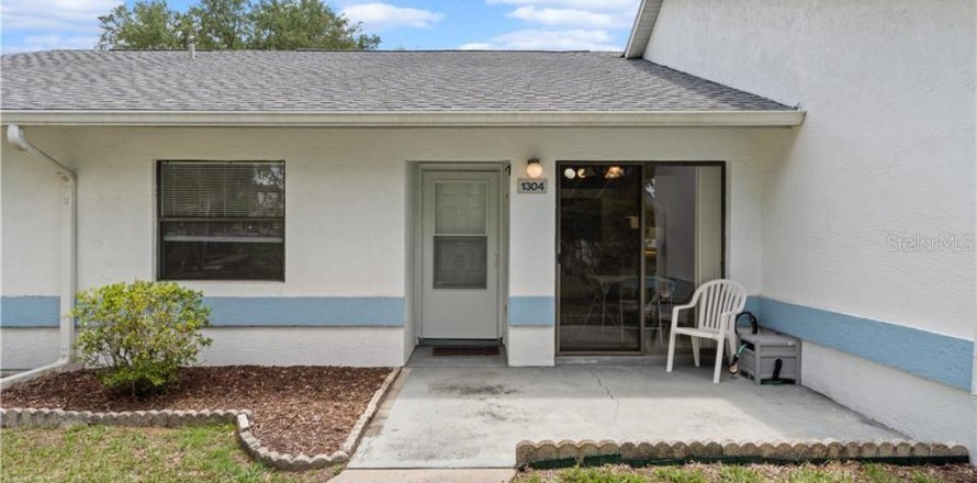 Casa en Inverness, Florida 2 dormitorios, 89.09 m2 № 2216254
