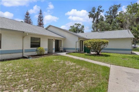 Casa en venta en Inverness, Florida, 2 dormitorios, 89.09 m2 № 2216254 - foto 3