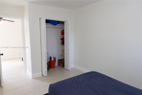 Immobilier commercial à louer à Homestead, Floride: 1 chambre № 1970910 - photo 4