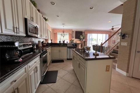 House in Royal Palm Beach, Florida 5 bedrooms № 1731866 - photo 9